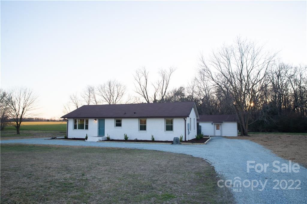 1009 Ridge Road Monroe, NC 28110 - Photo 2 of 27 Gallery Image 2