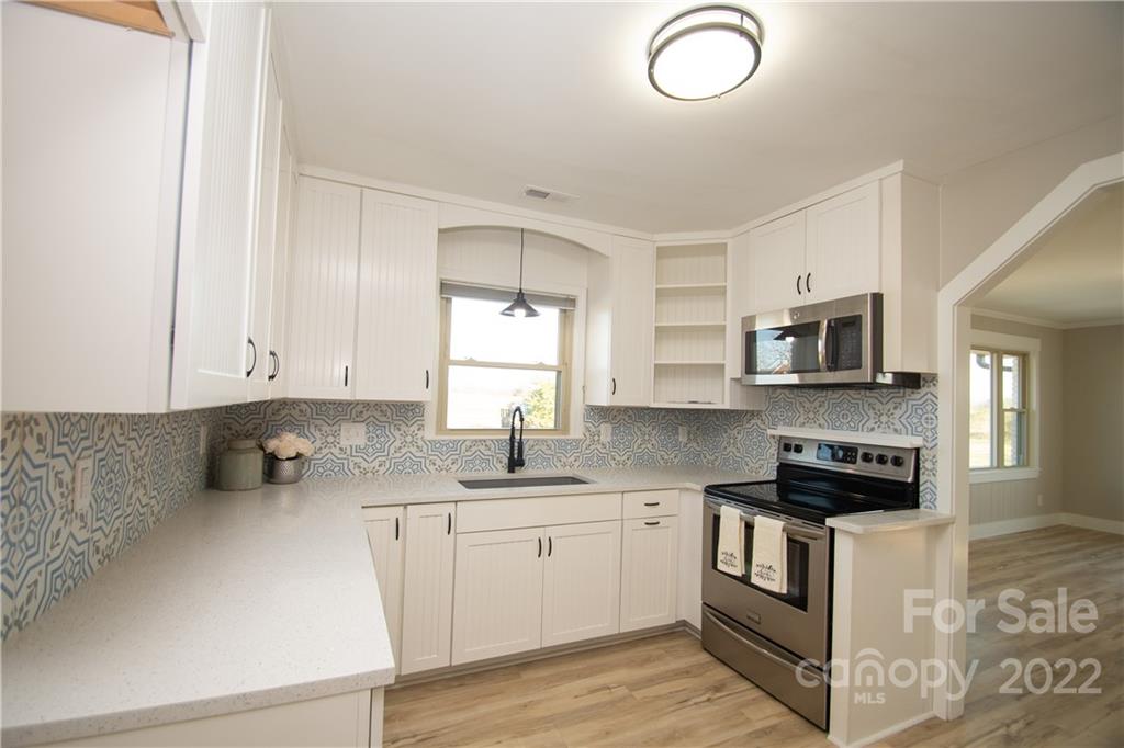 1009 Ridge Road Monroe, NC 28110 - Photo 5 of 27 Gallery Image 5