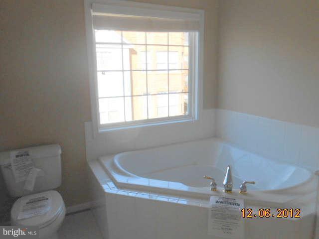 10270 Rutland Round Road, Unit 8 Columbia, MD 21044 - Photo 20 of 24 Bath