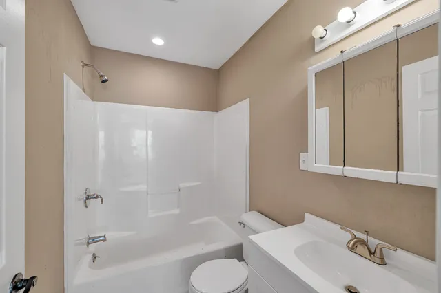 $194,929 | 145 Shady Grove Road, Lancing, TN 37770