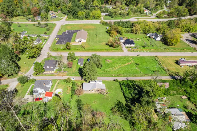 $194,929 | 145 Shady Grove Road, Lancing, TN 37770