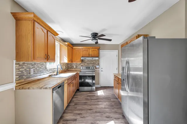 $194,929 | 145 Shady Grove Road, Lancing, TN 37770