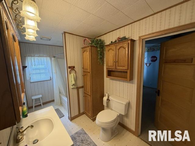 218 North Stanton Street Bluffs, IL 62621 - Photo 14 of 15 Gallery Image 14