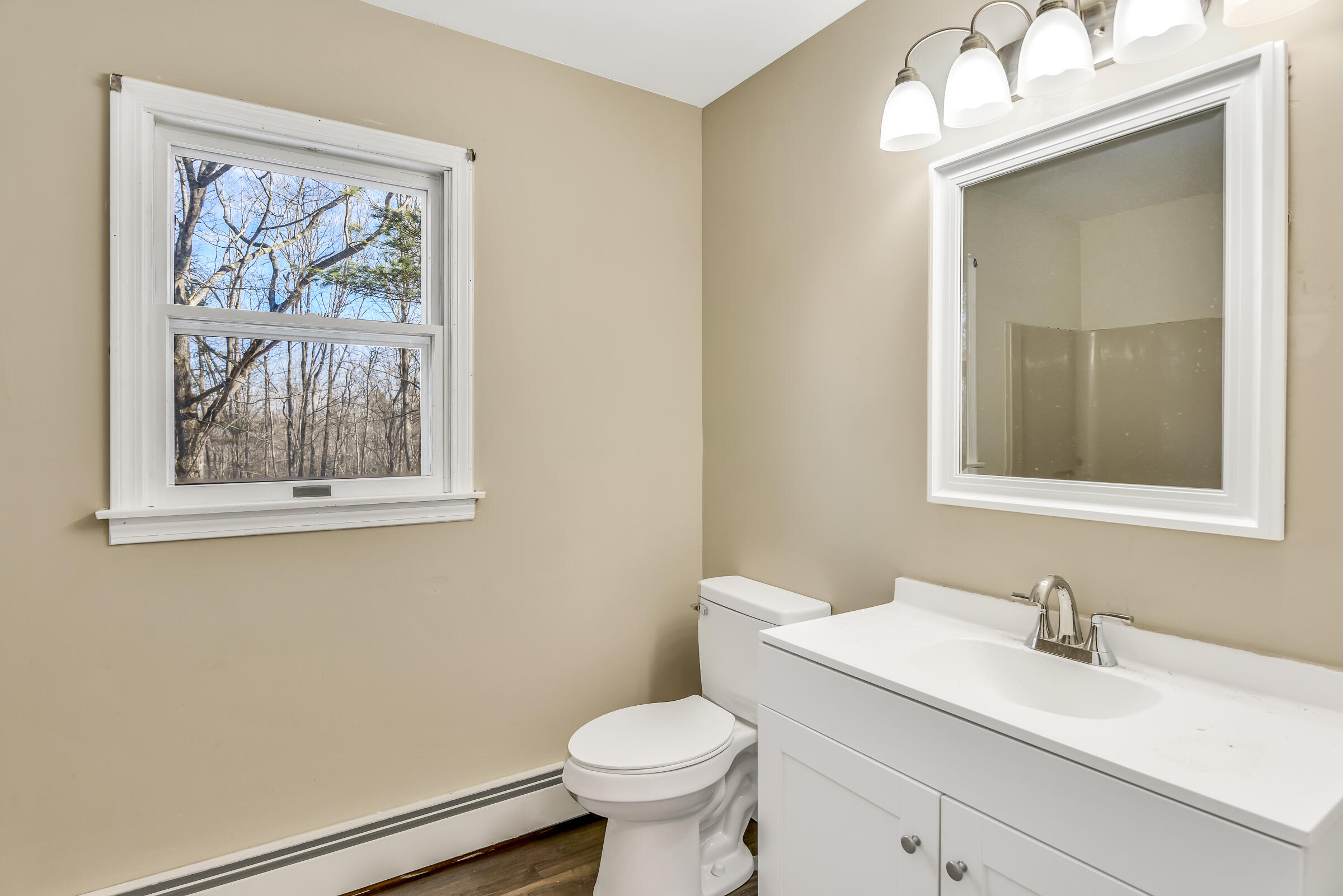 285 White Road Bowdoinham, ME 04008 - Photo 22 of 39 Second Floor Bathroom