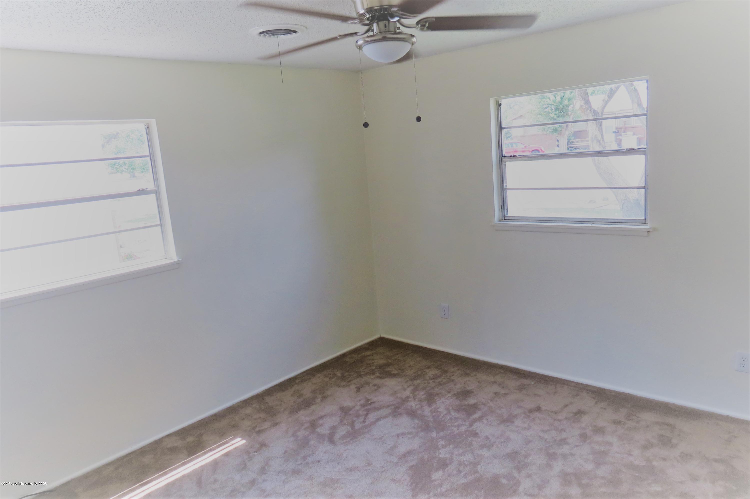 5115 South Travis Street Amarillo, TX 79110 - Photo 11 of 13 IMG_3113
