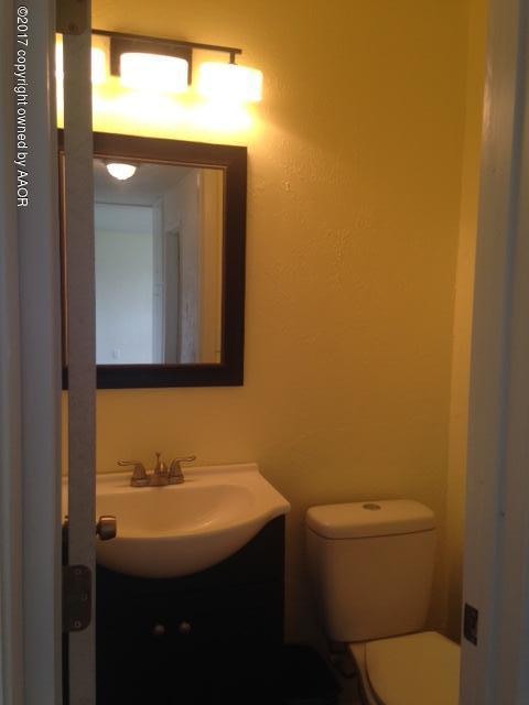 5115 South Travis Street Amarillo, TX 79110 - Photo 8 of 13 IMG_3275