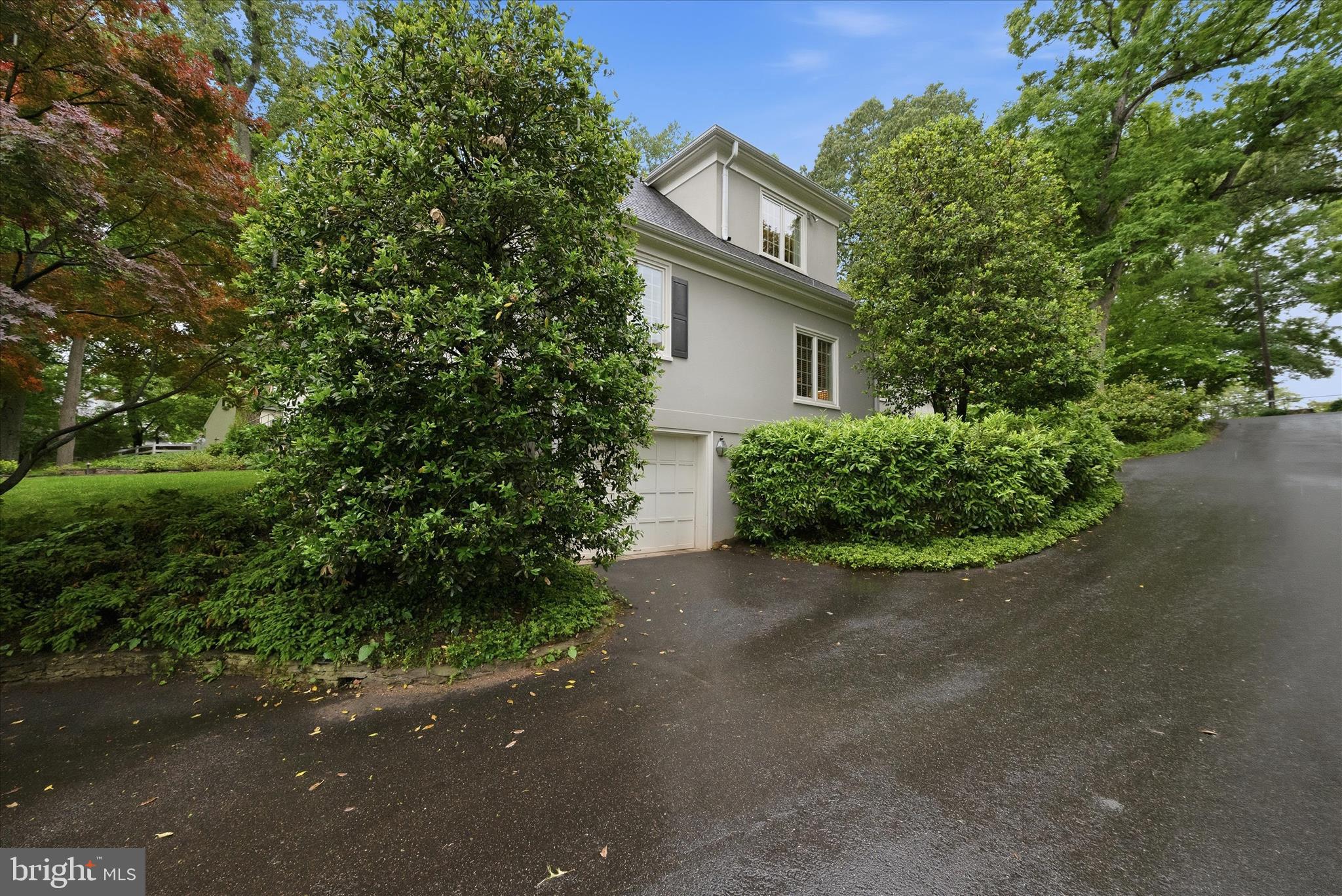 3824 Military Road Arlington, VA 22207 - Photo 46 of 54 One of two garages