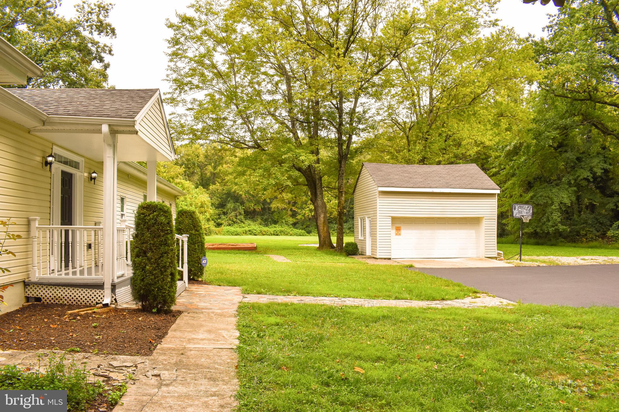 8301 Frye Road Alexandria, VA 22309 - Photo 4 of 57