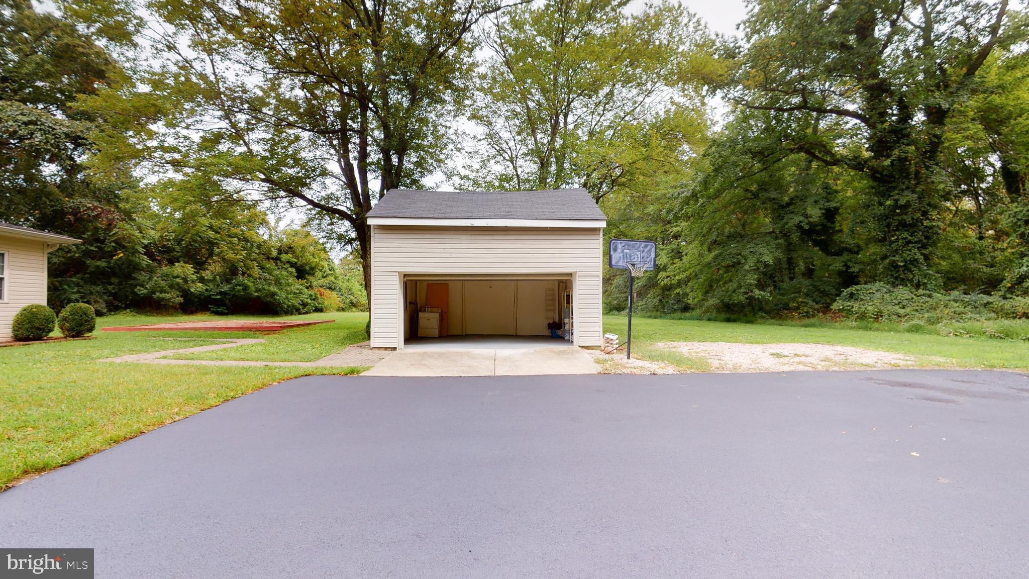 8301 Frye Road Alexandria, VA 22309 - Photo 8 of 57