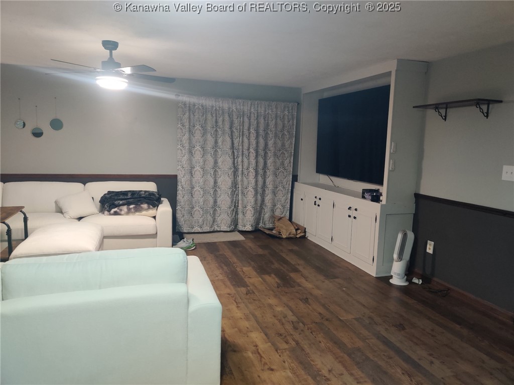 3349 Old Logan Road Logan, WV 25601 - Photo 3 of 35 Gallery Image 3