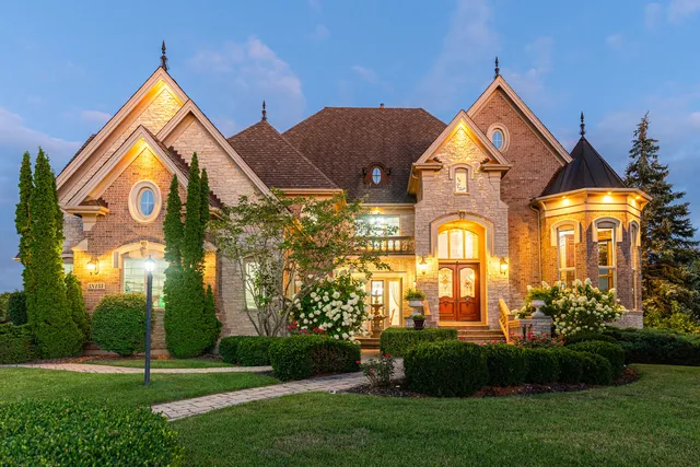 $2,950,000 | 5N155 Prairie Rose Drive, St. Charles, IL 60175