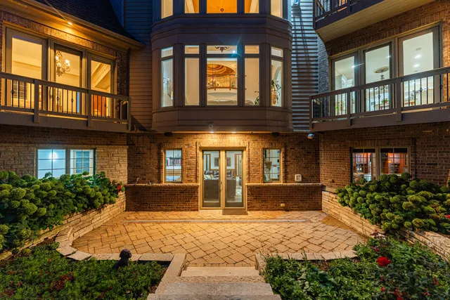 $2,950,000 | 5N155 Prairie Rose Drive, St. Charles, IL 60175