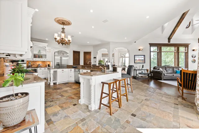 $2,950,000 | 5N155 Prairie Rose Drive, St. Charles, IL 60175