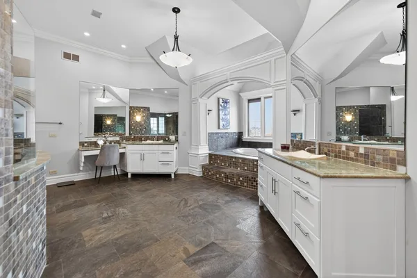 $2,675,000 | 5N155 Prairie Rose Drive, St. Charles, IL 60175