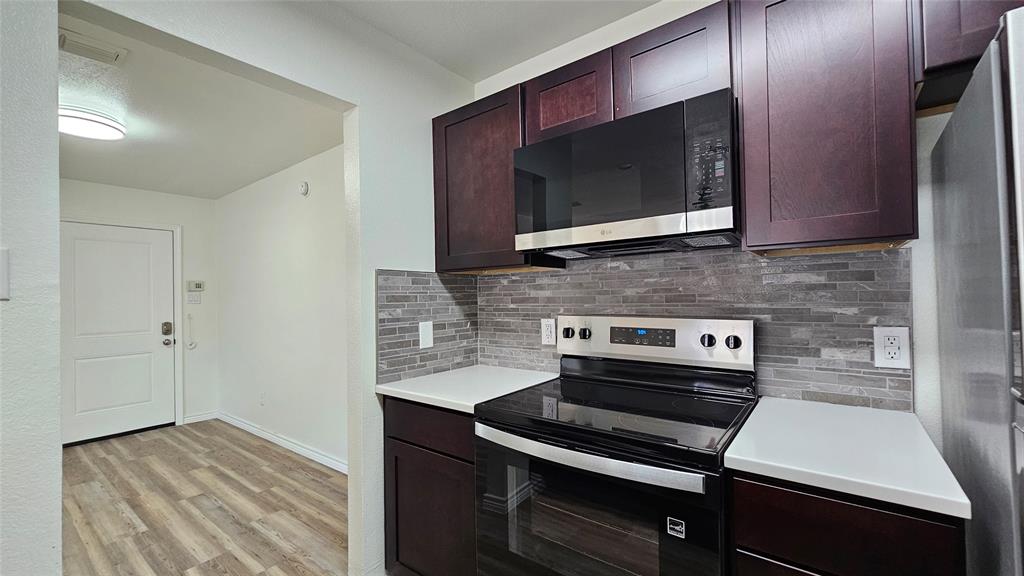 903 West Congress Street Denton, TX 76201 - Photo 10 of 34