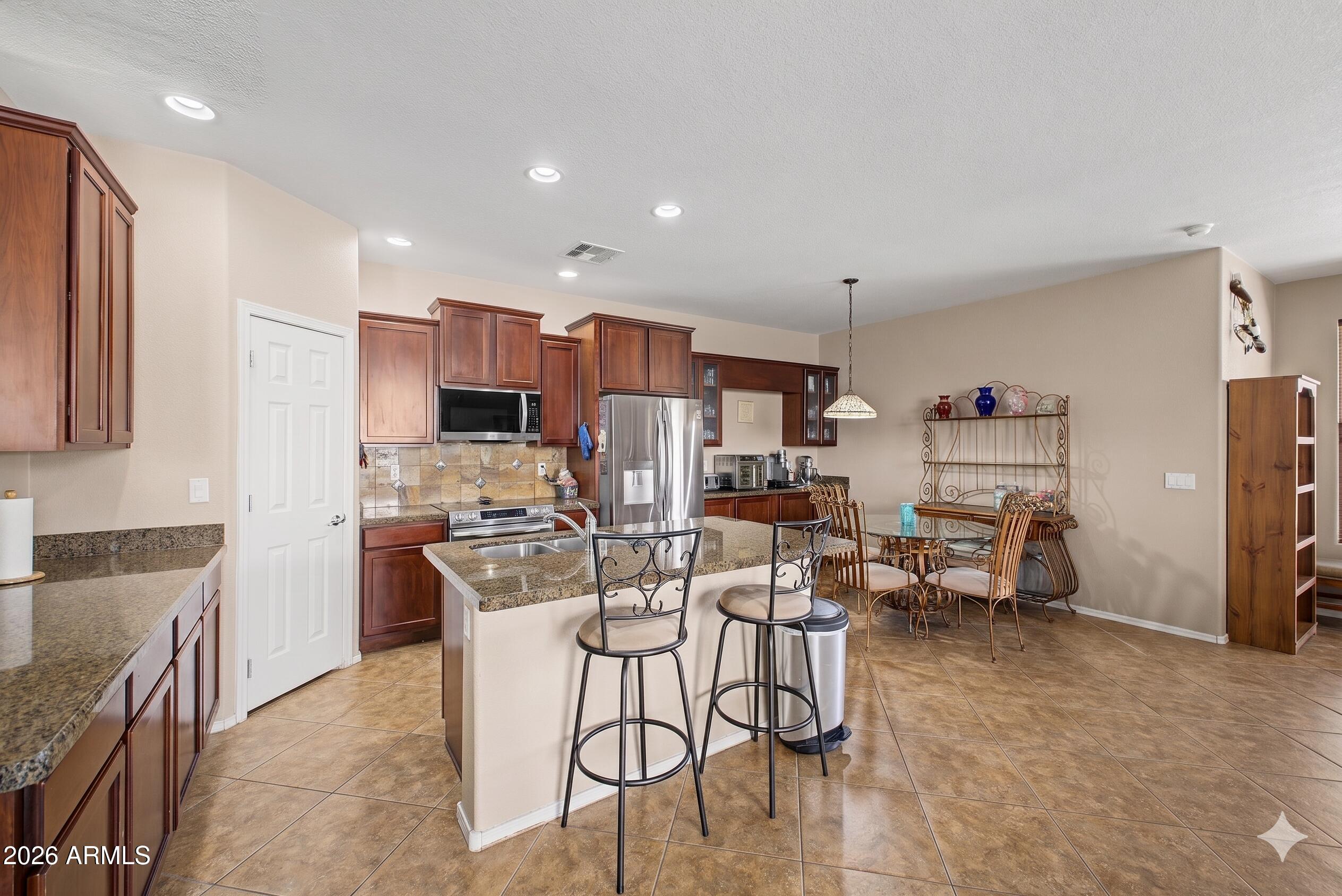 45713 West Mountain View Road Maricopa, AZ 85139 - Photo 9 of 33 Gemini_Generated_Image_f6qjzdf6qjzdf6qj