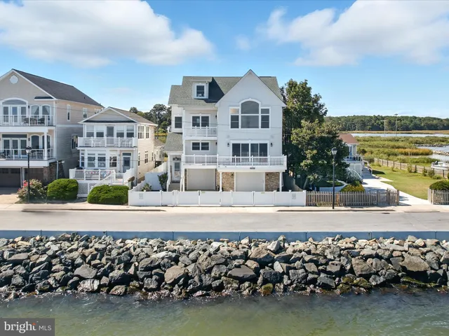 $1,650,000 | 9318 Atlantic Avenue, North Beach, MD 20714