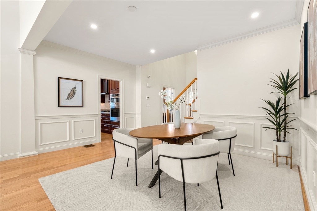 43 South Cottage Road, Unit 43 Belmont, MA 02478 - Photo 5 of 37