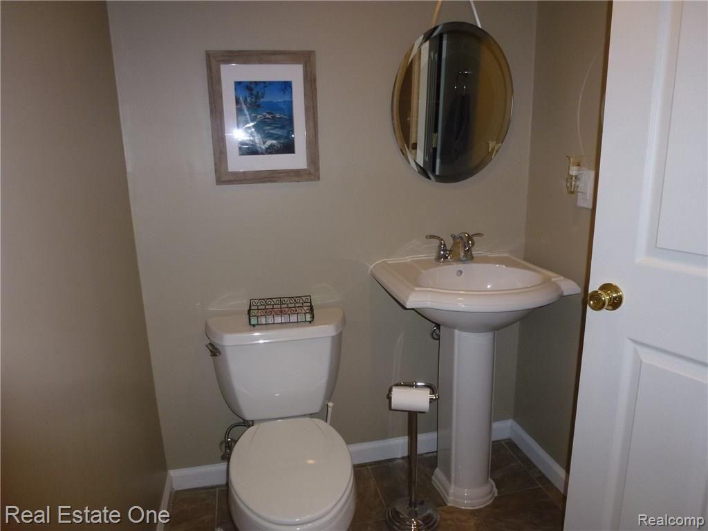 3536 Holiday Court Rochester Hills, MI 48306 - Photo 56 of 63