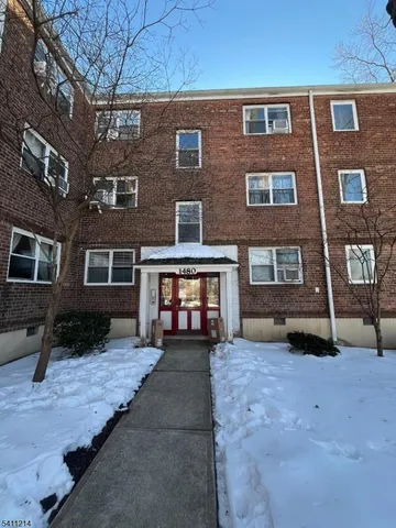 $2,150 | 1470 Terrace Circle, Teaneck, NJ 07666