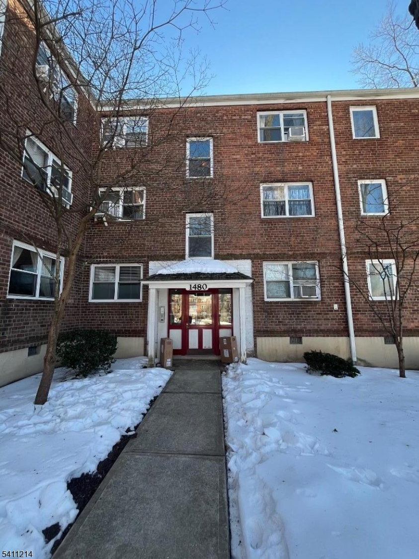 1480 Terrace Circle Teaneck, NJ 07666 - Photo 12 of 12