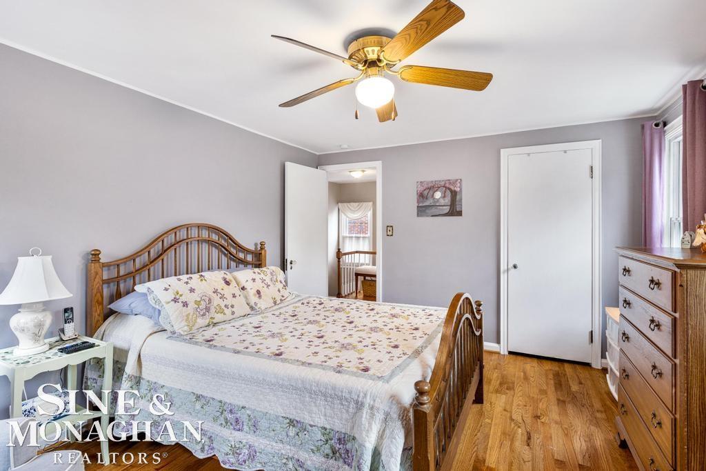 1694 Newcastle Road Grosse Pointe, MI 48236 - Photo 21 of 41 50124791-20.JPG
