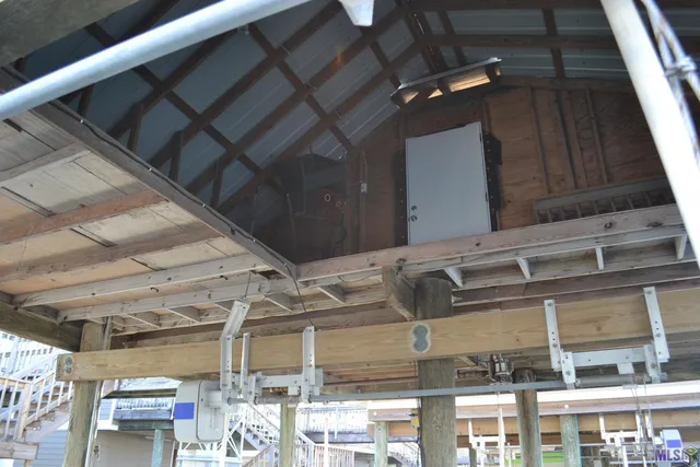 $465,000 | 104 Constantin Drive, Golden Meadow, LA 70357