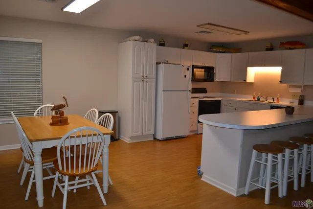 $465,000 | 104 Constantin Drive, Golden Meadow, LA 70357