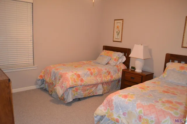 $465,000 | 104 Constantin Drive, Golden Meadow, LA 70357