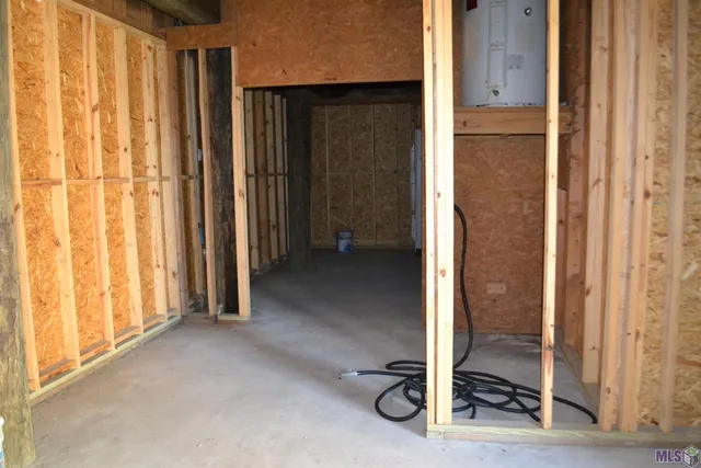 $465,000 | 104 Constantin Drive, Golden Meadow, LA 70357