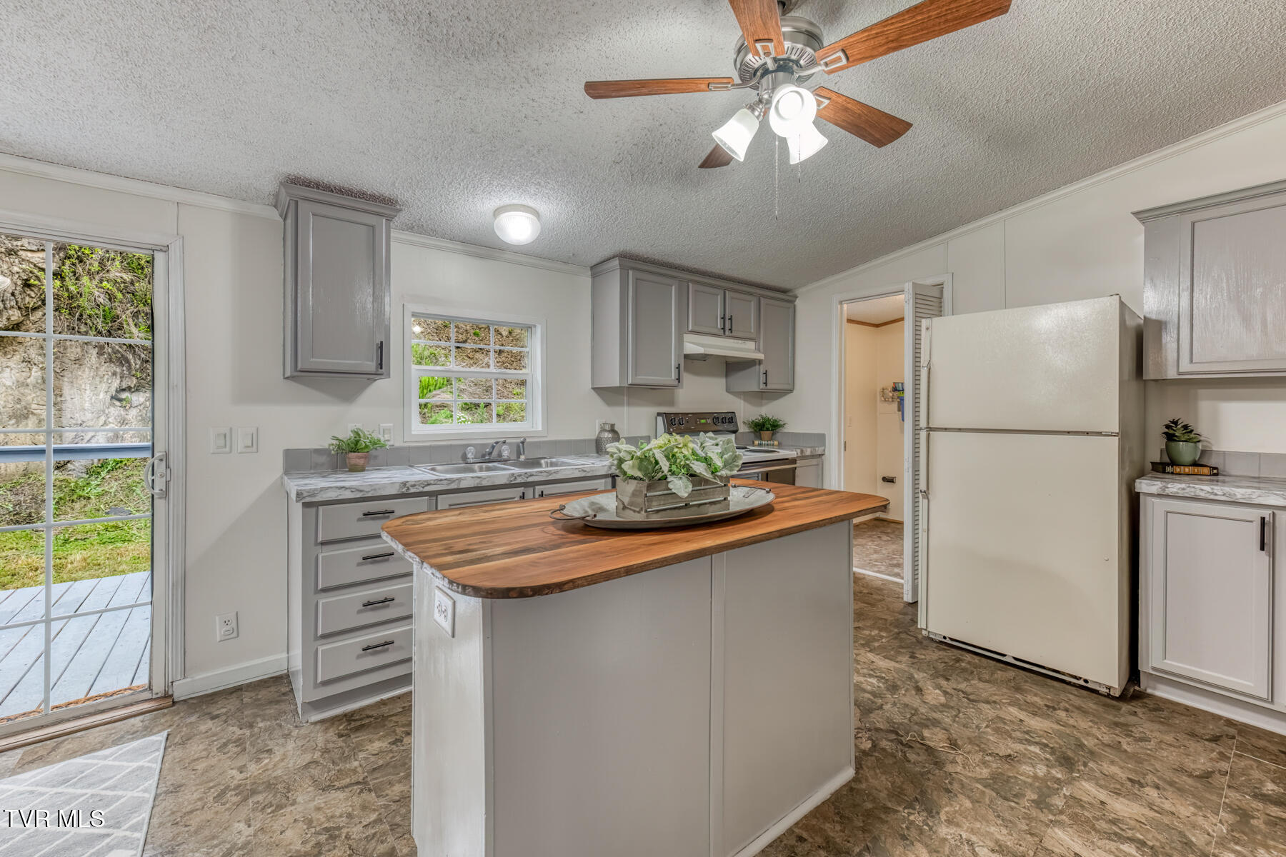 158 West Ridge Road Jonesborough, TN 37659 - Photo 11 of 50 158 W Ridge Rd-15