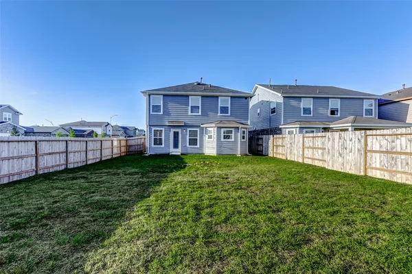 $2,650 | 12451 Buck Sable Lane, Houston, TX 77044