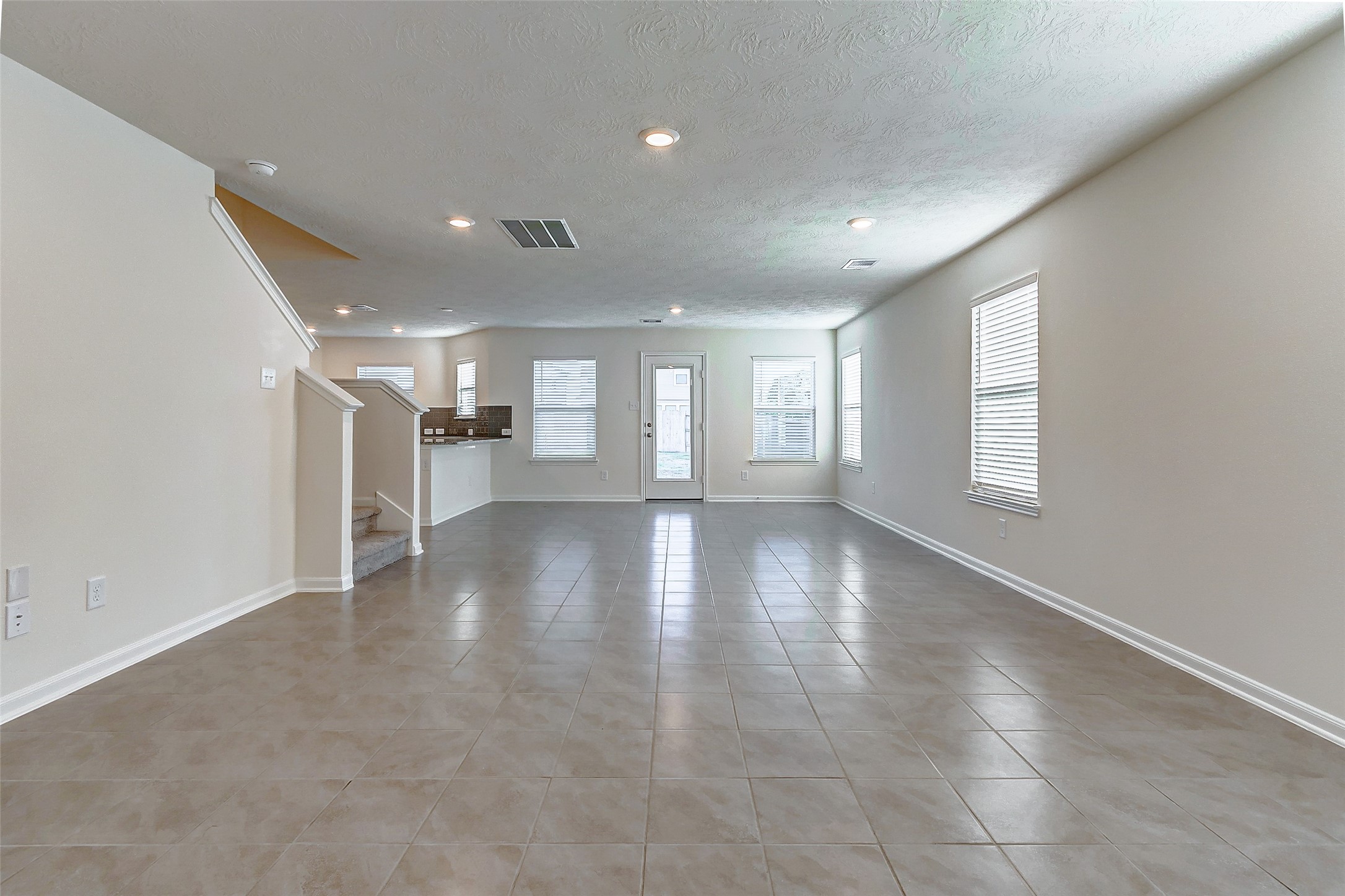 12451 Buck Sable Lane Houston, TX 77044 - Photo 5 of 22