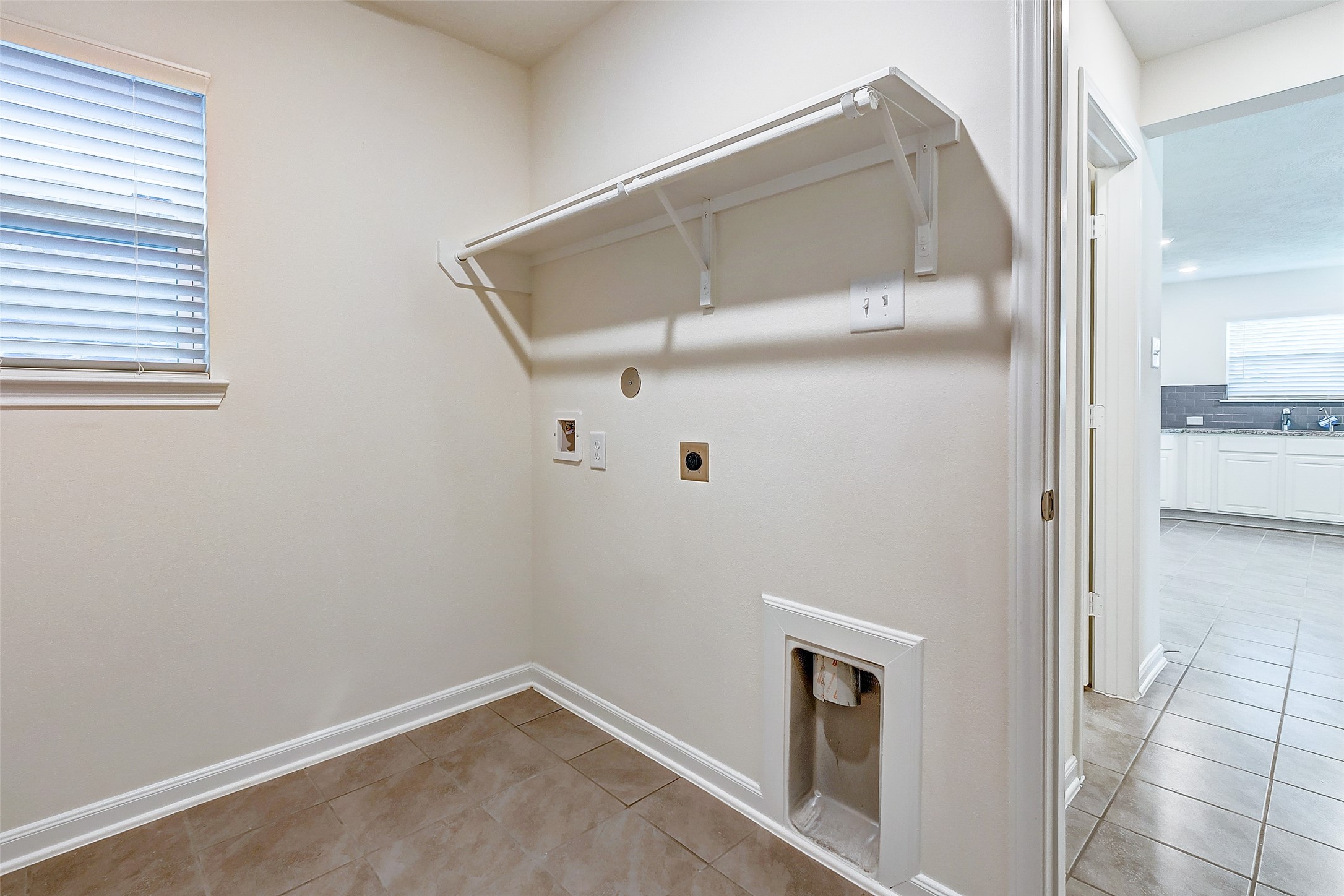 12451 Buck Sable Lane Houston, TX 77044 - Photo 9 of 22