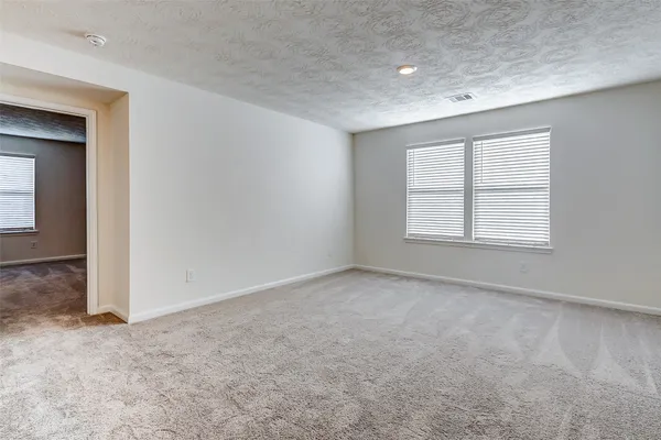$2,650 | 12451 Buck Sable Lane, Houston, TX 77044