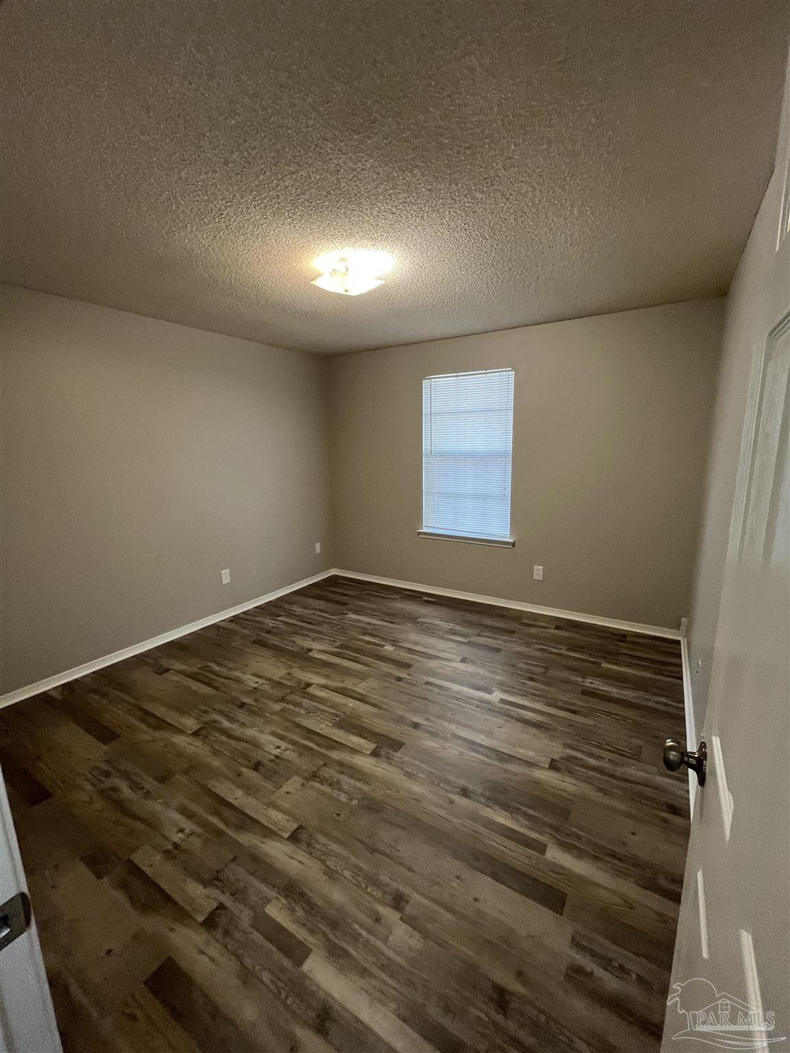 5491 Chantilly Circle Milton, FL 32583 - Photo 23 of 24