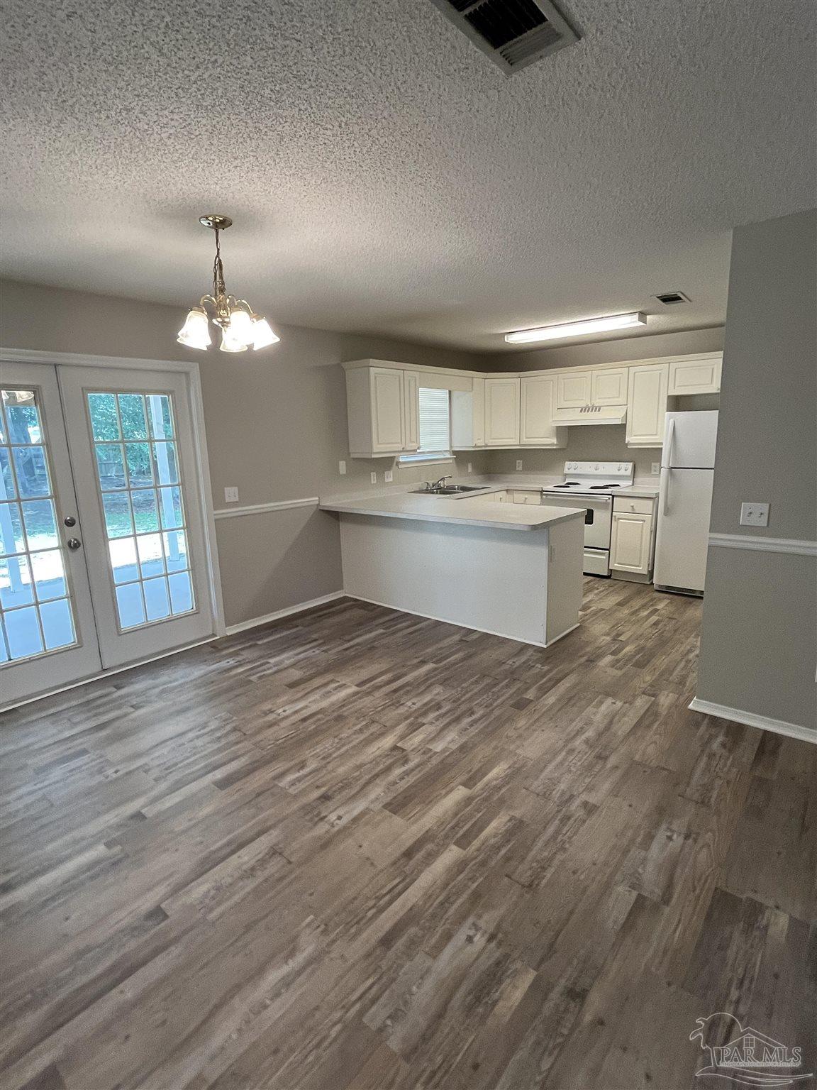 5491 Chantilly Circle Milton, FL 32583 - Photo 6 of 24