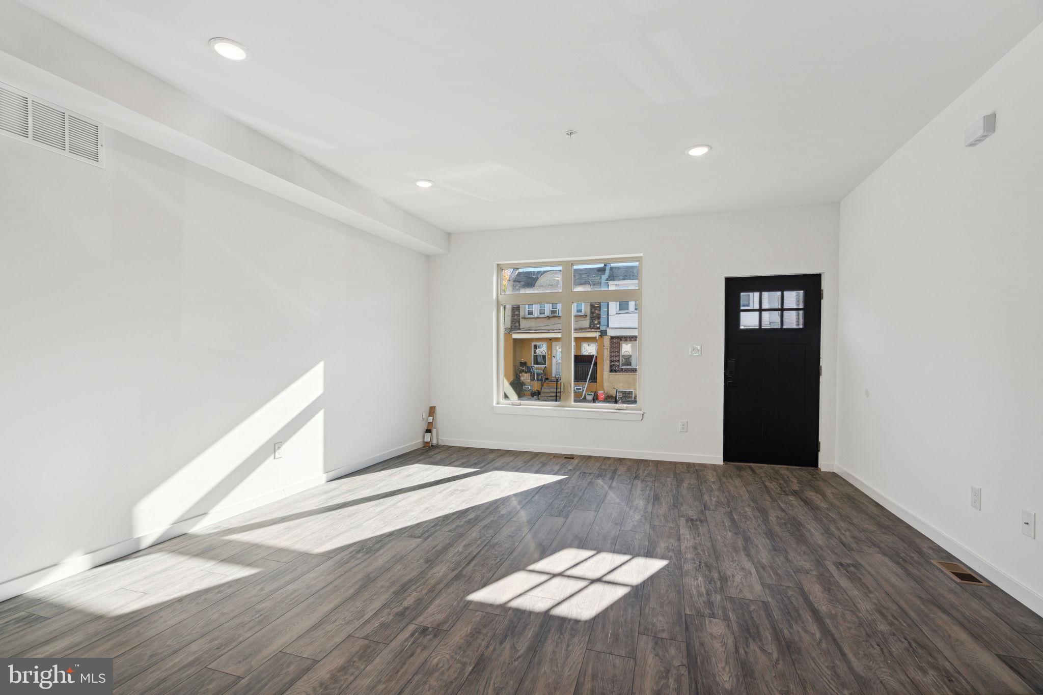 1931 Colonial Street Philadelphia, PA 19138 - Photo 11 of 57