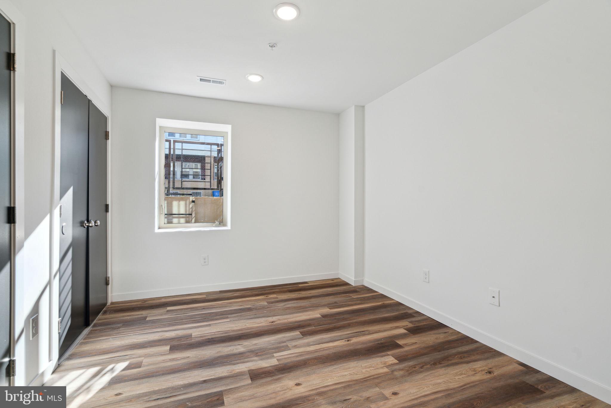 1931 Colonial Street Philadelphia, PA 19138 - Photo 25 of 57