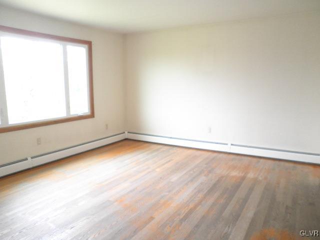 254 Rinker Road Northampton, PA 18067 - Photo 2 of 13 Gallery Image 2