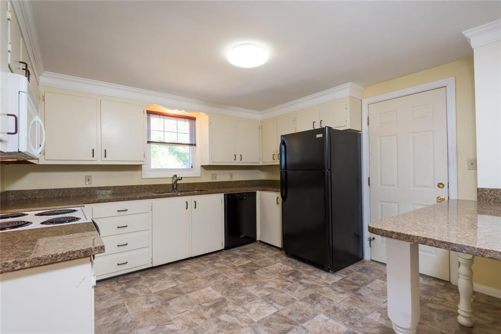 19 Eastfield Road Cape Elizabeth, ME 04107 - Photo 14 of 28 Photo