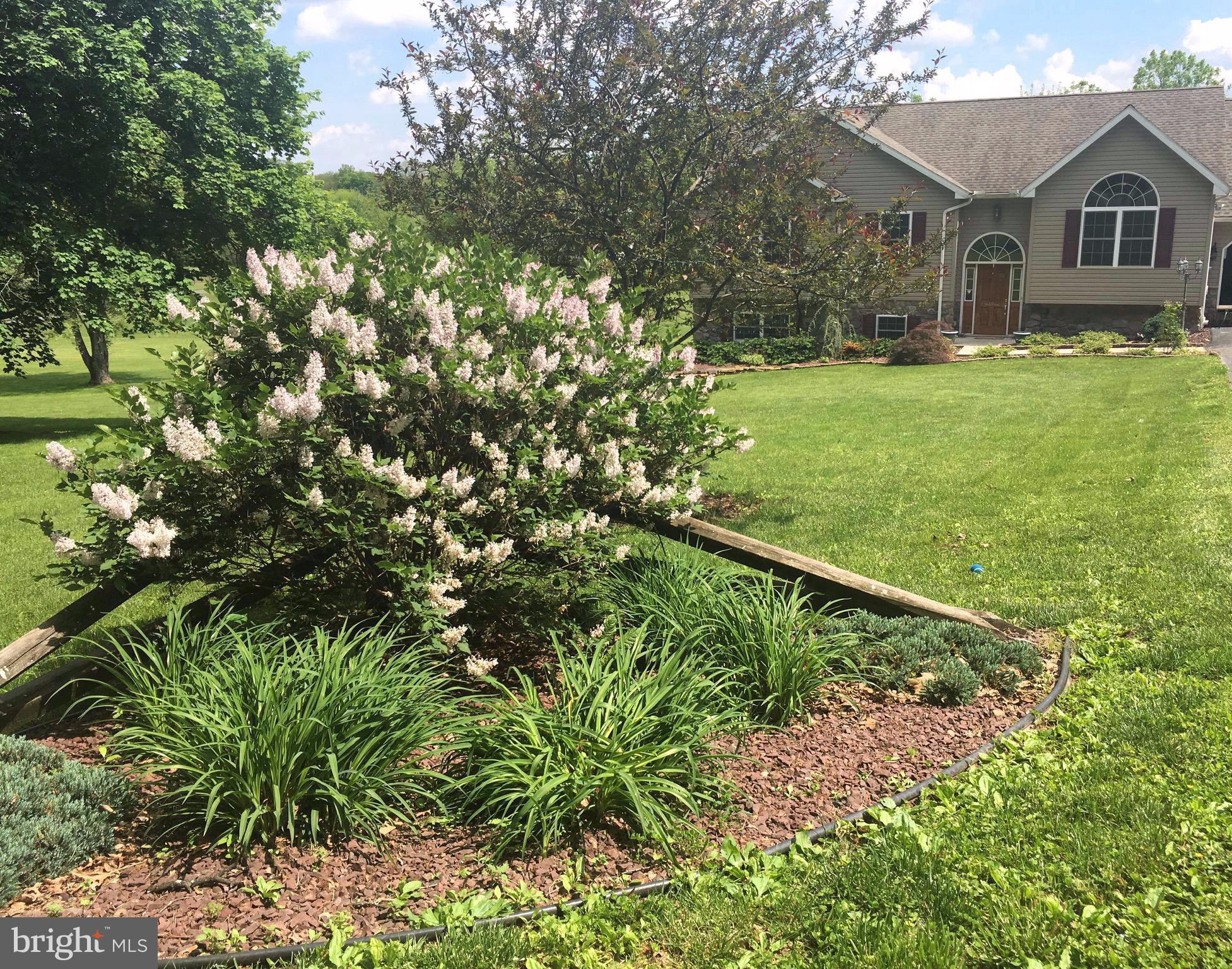 6377 Pine Road Thomasville, PA 17364 - Photo 2 of 68 Gallery Image 2