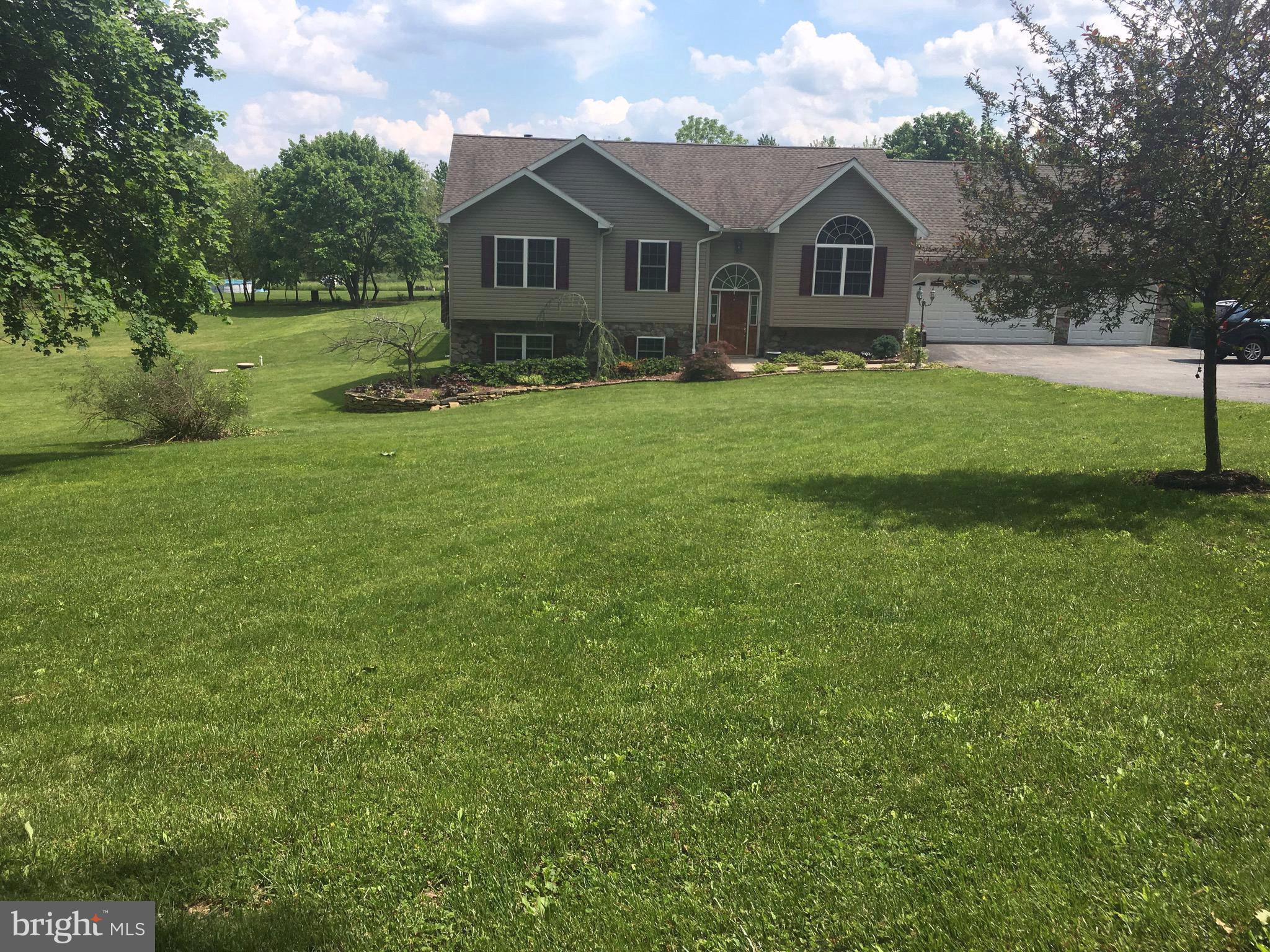 6377 Pine Road Thomasville, PA 17364 - Photo 4 of 68 Gallery Image 4