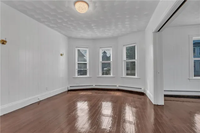 $2,050 | 48 Kenwood Street, Unit 1, Providence, RI 02909