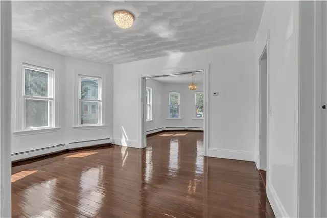 $2,050 | 48 Kenwood Street, Unit 1, Providence, RI 02909