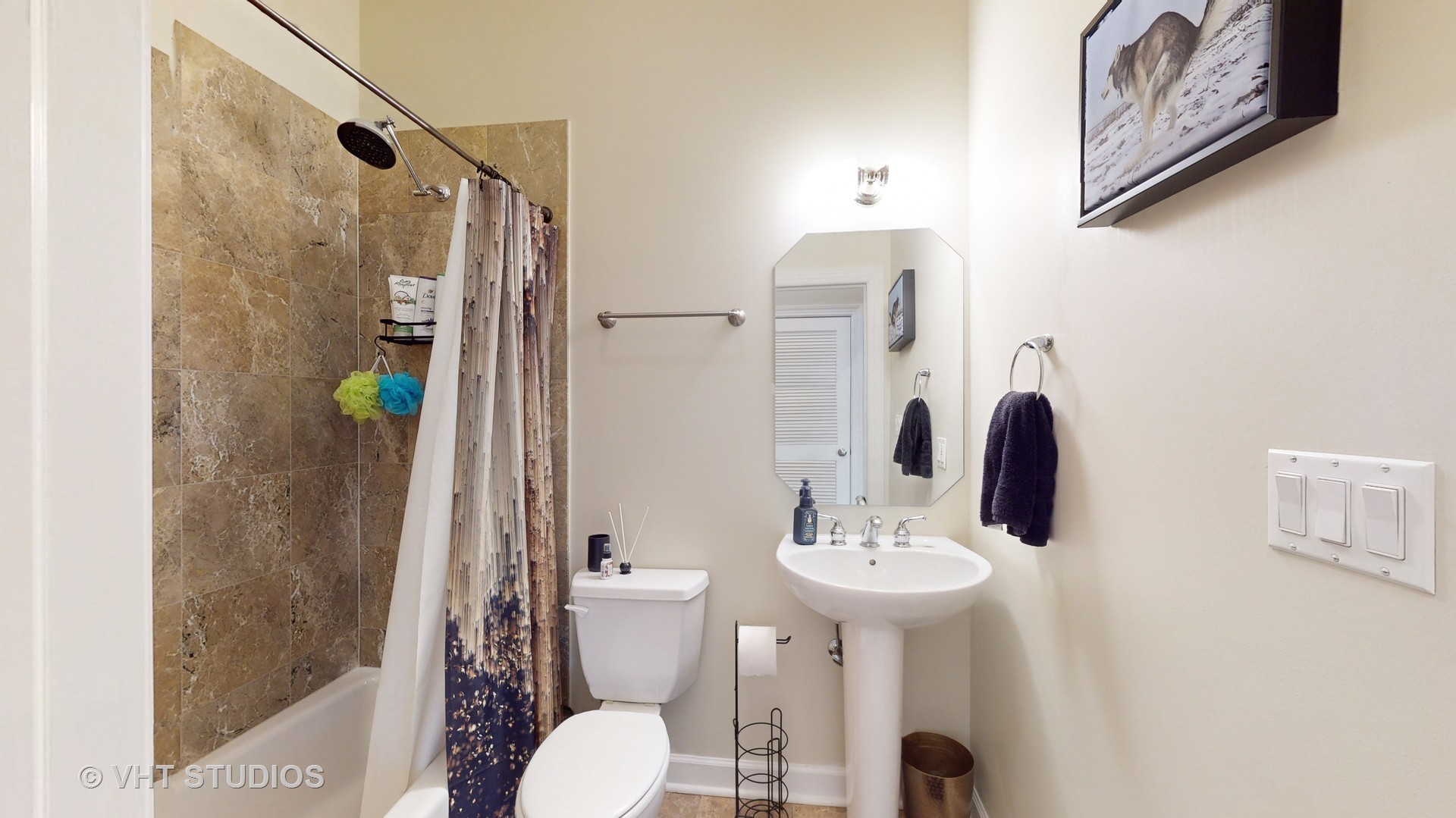 4603 North Racine Avenue, Unit 203 Chicago, IL 60640 - Photo 25 of 27 Gallery Image 25