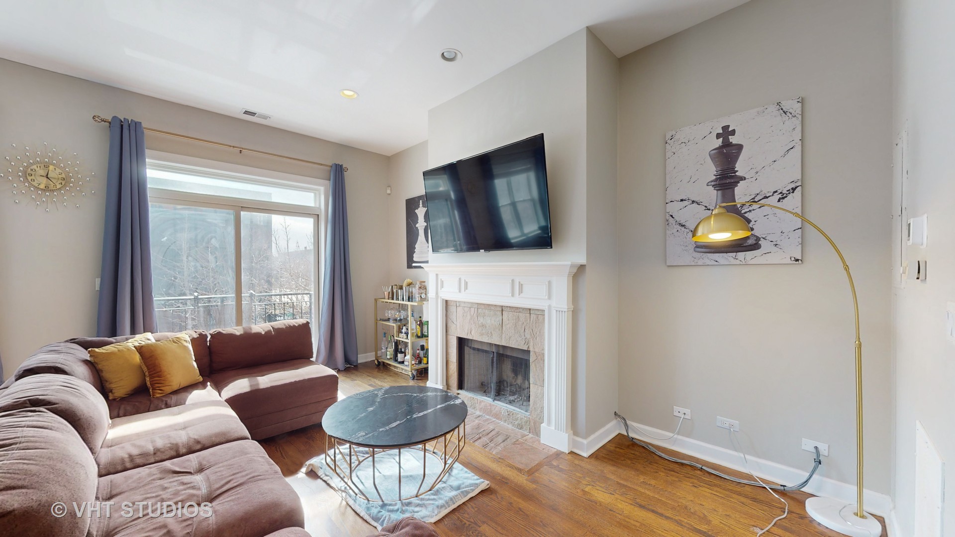 4603 North Racine Avenue, Unit 203 Chicago, IL 60640 - Photo 4 of 27 Gallery Image 4