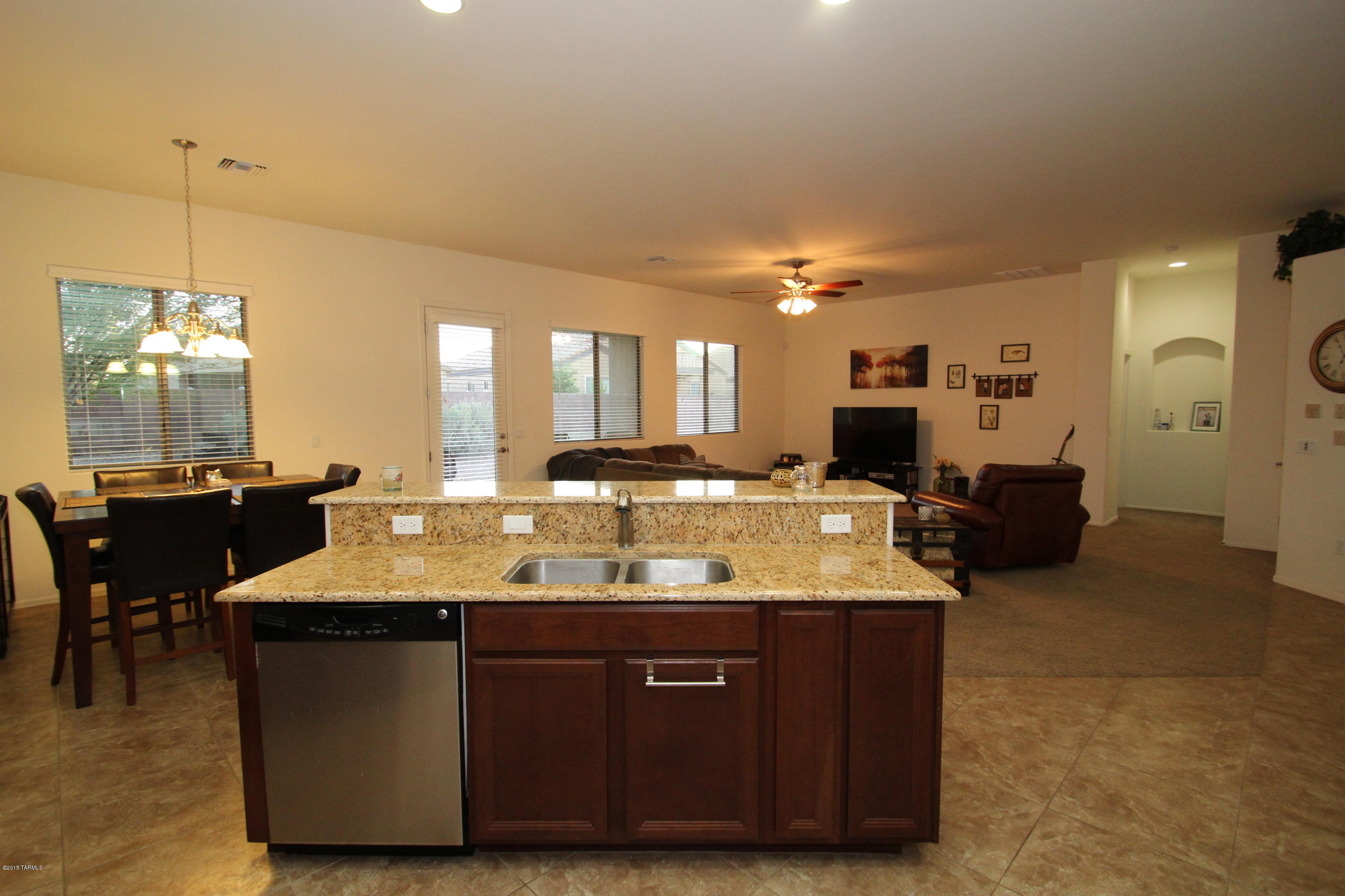 7788 East Treetop Road Tucson, AZ 85756 - Photo 6 of 27 Gallery Image 6