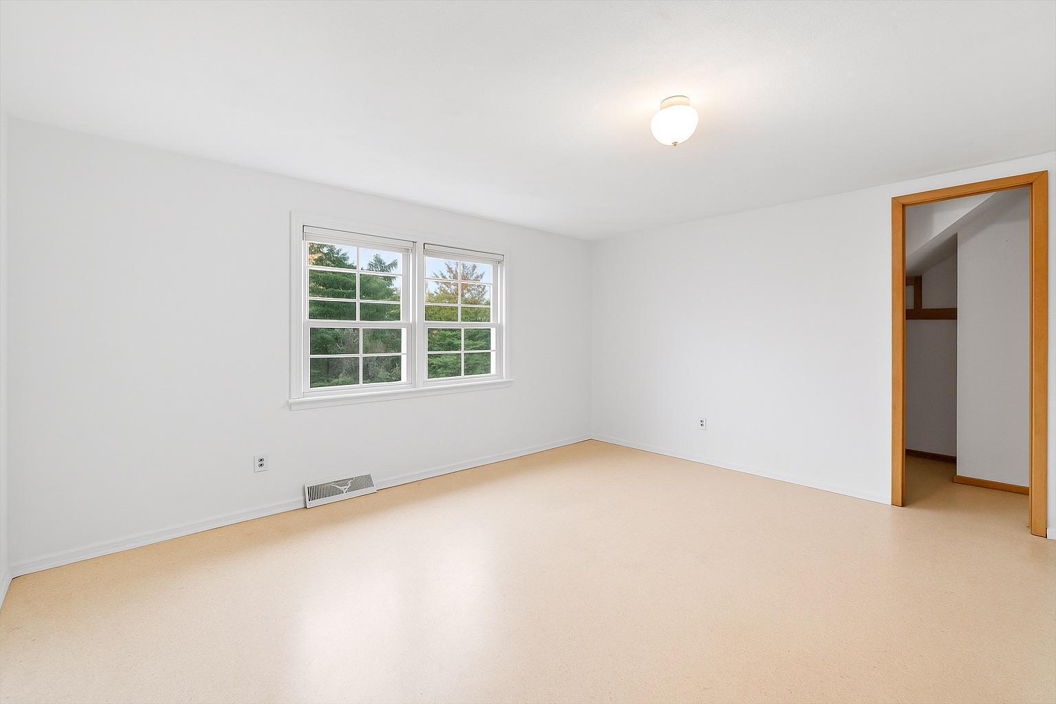 368 Young Street South Prescott, WI 54021 - Photo 15 of 39