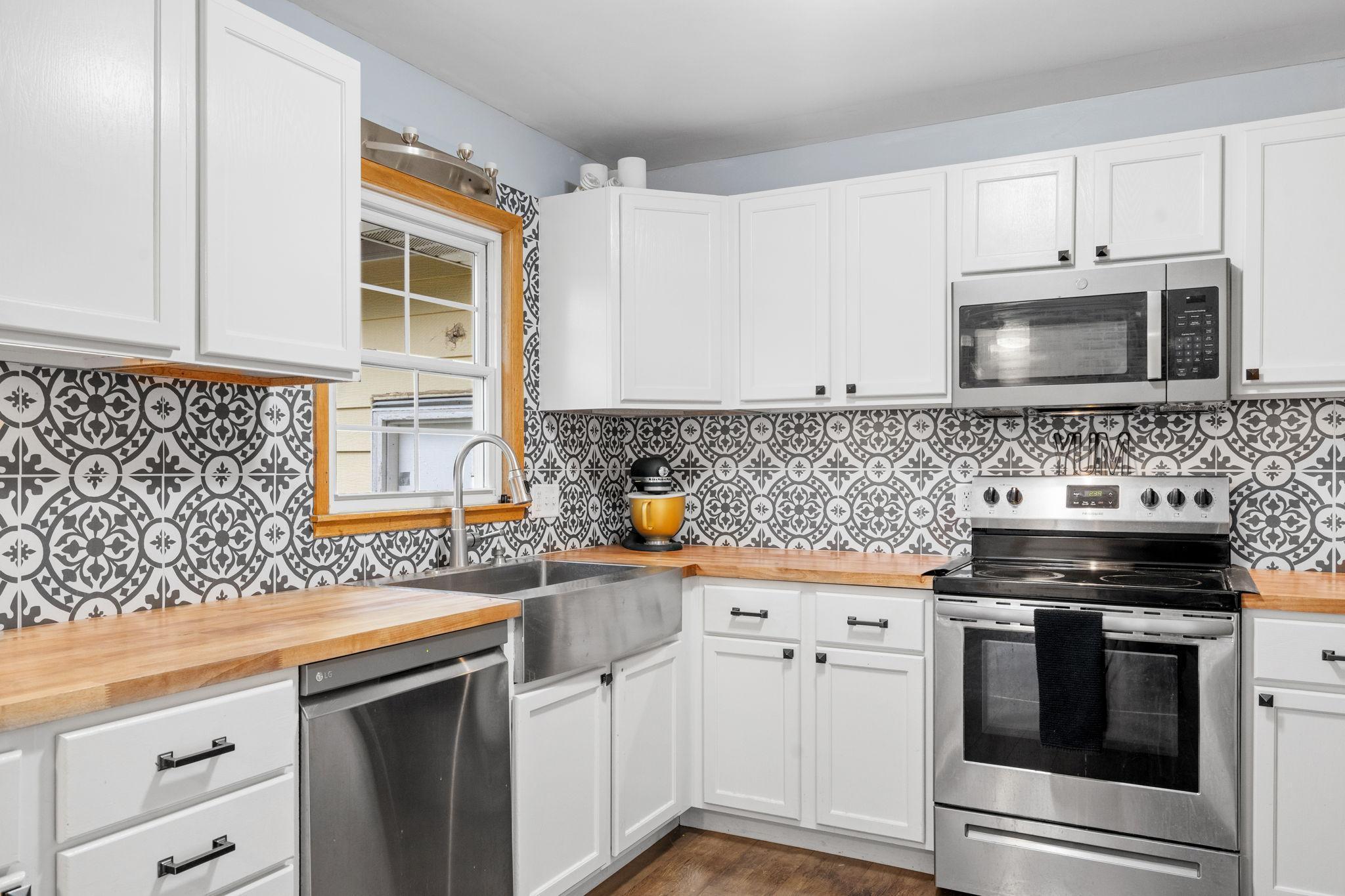 368 Young Street South Prescott, WI 54021 - Photo 7 of 39